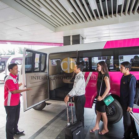 Orchardz Hotel Bandara Tangerang Kültér fotó