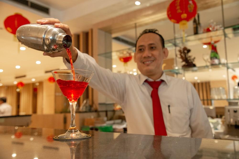 Orchardz Hotel Bandara Tangerang Kültér fotó