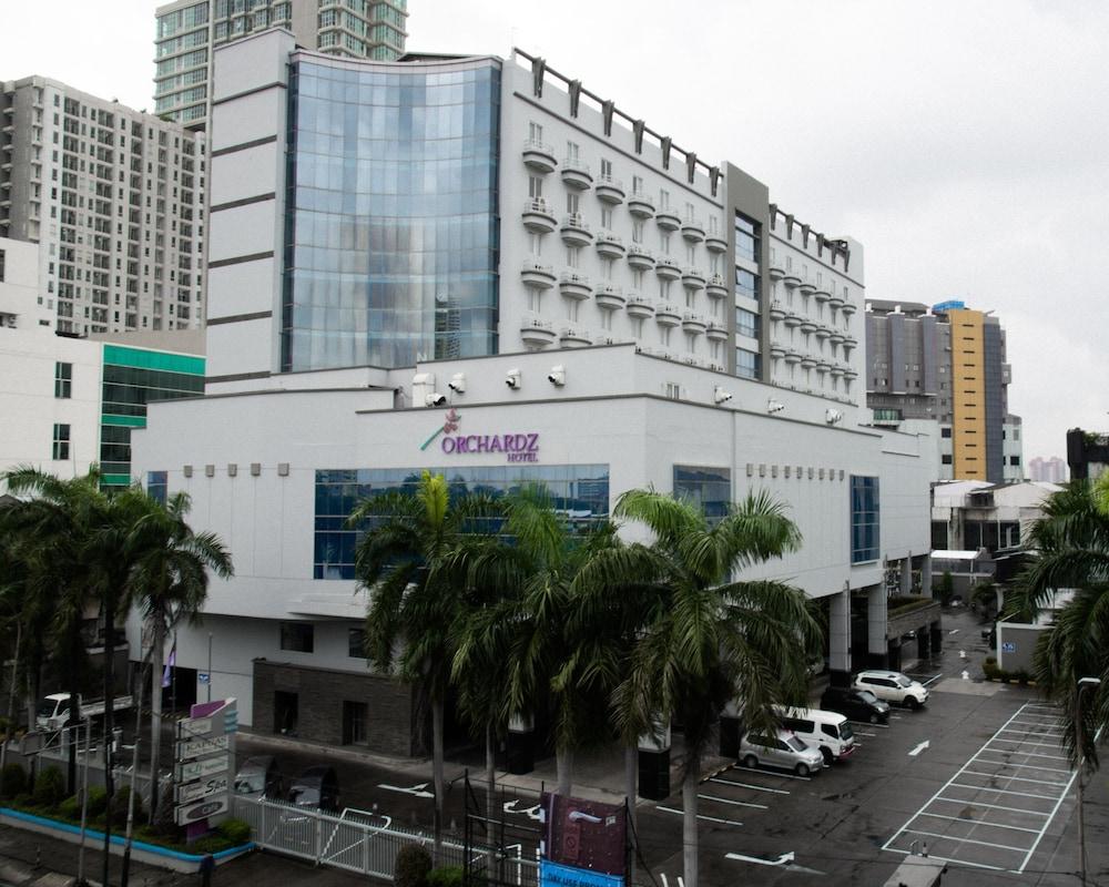 Orchardz Hotel Bandara Tangerang Kültér fotó