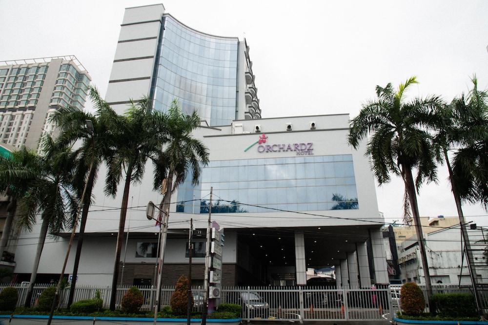 Orchardz Hotel Bandara Tangerang Kültér fotó