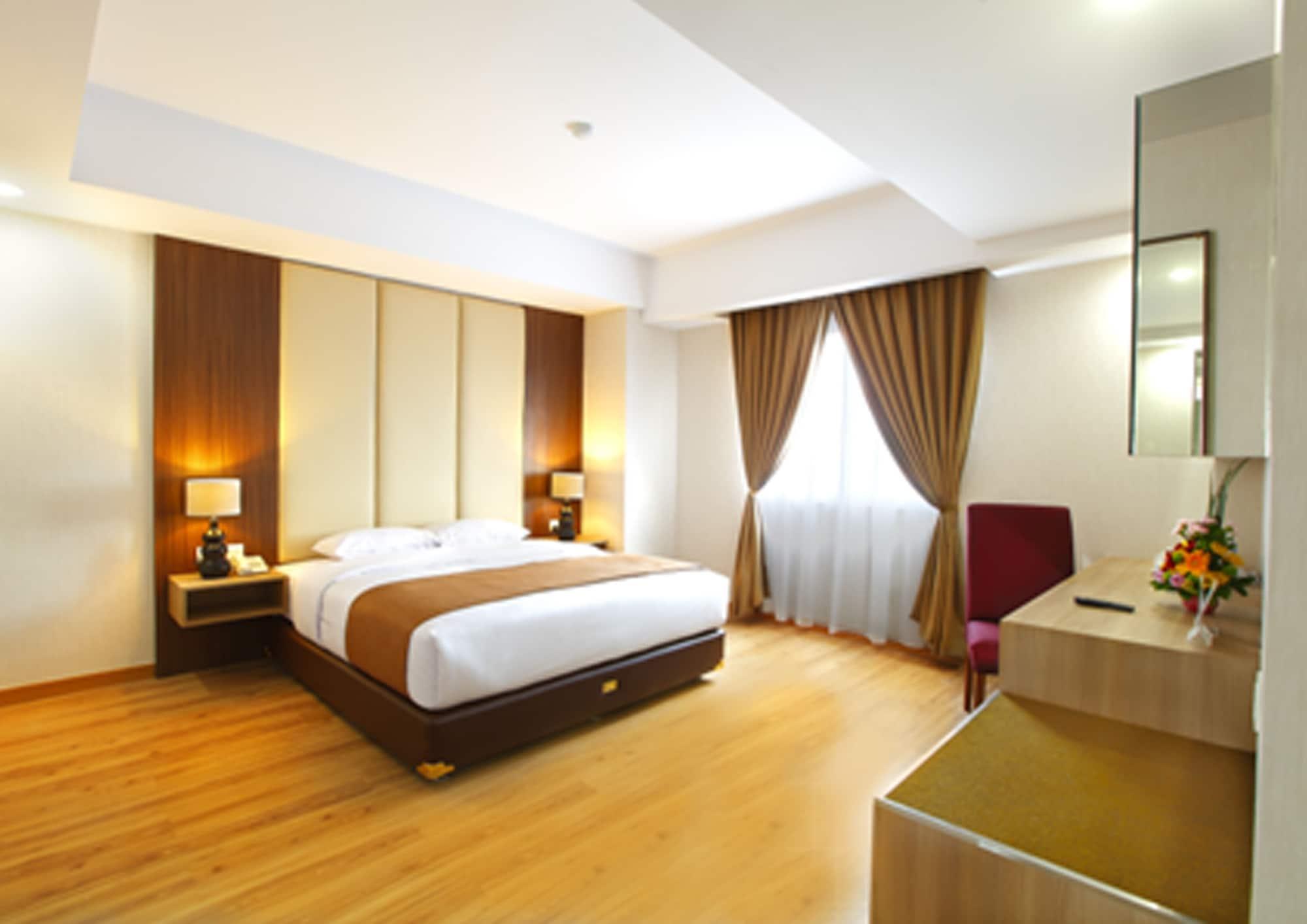 Orchardz Hotel Bandara Tangerang Kültér fotó