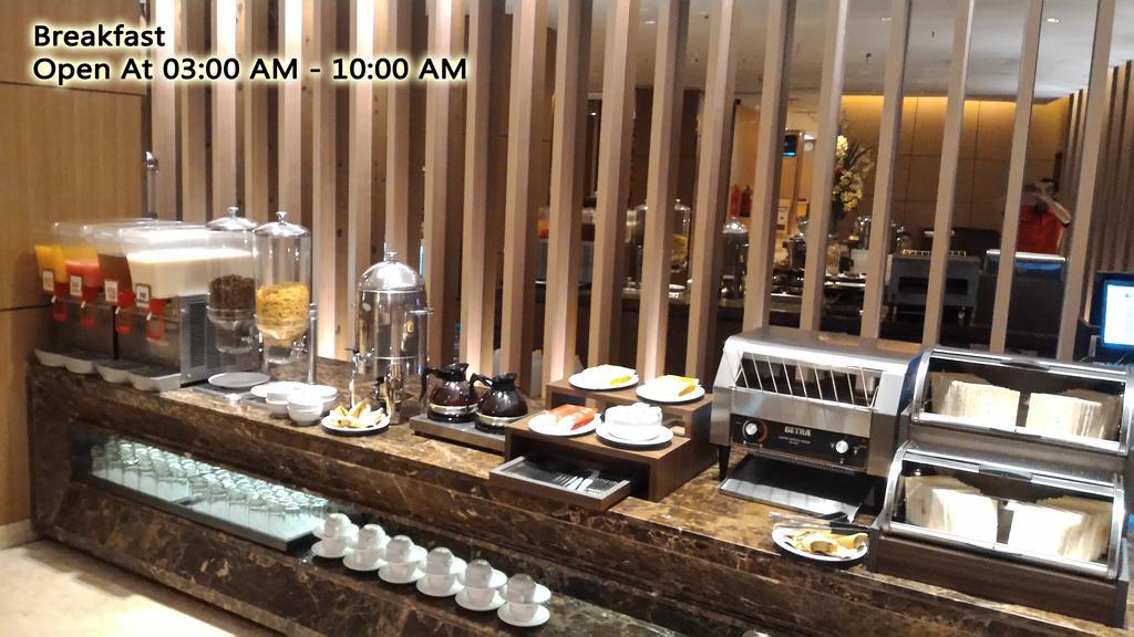 Orchardz Hotel Bandara Tangerang Kültér fotó