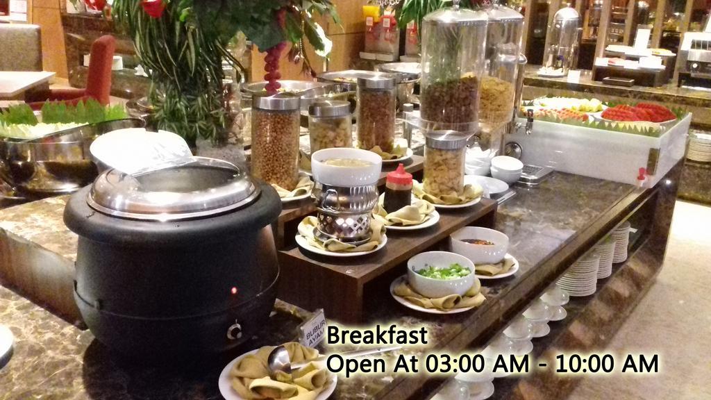 Orchardz Hotel Bandara Tangerang Kültér fotó