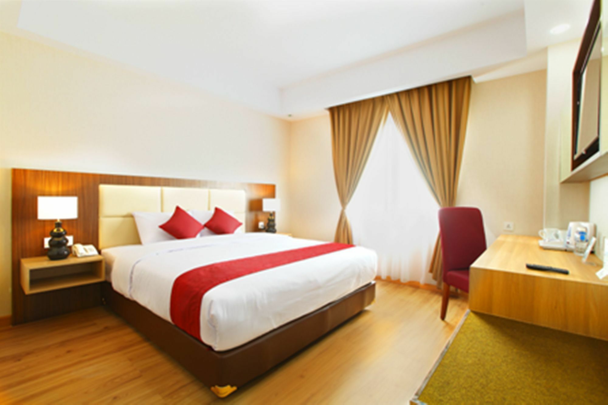 Orchardz Hotel Bandara Tangerang Kültér fotó