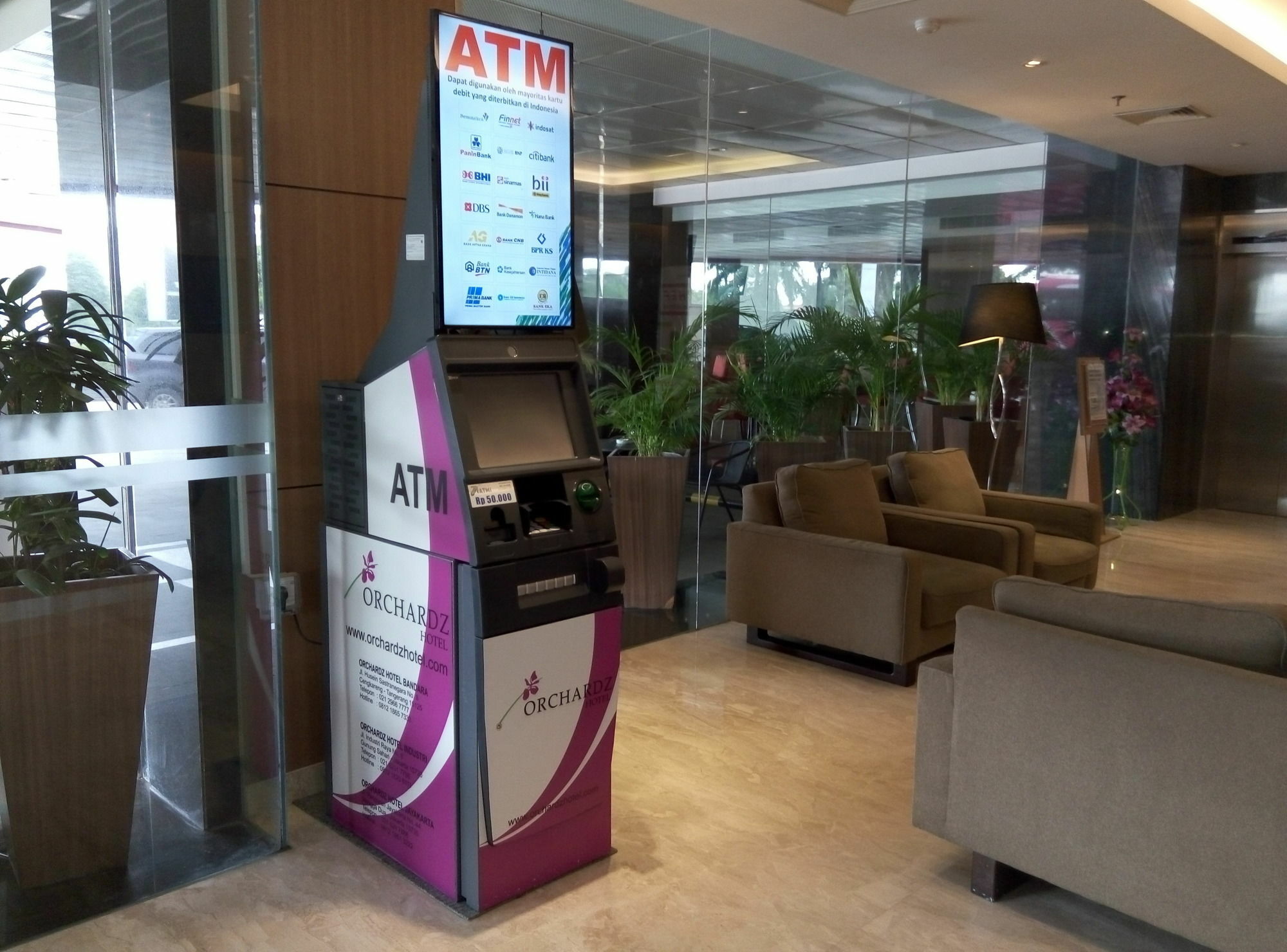 Orchardz Hotel Bandara Tangerang Kültér fotó